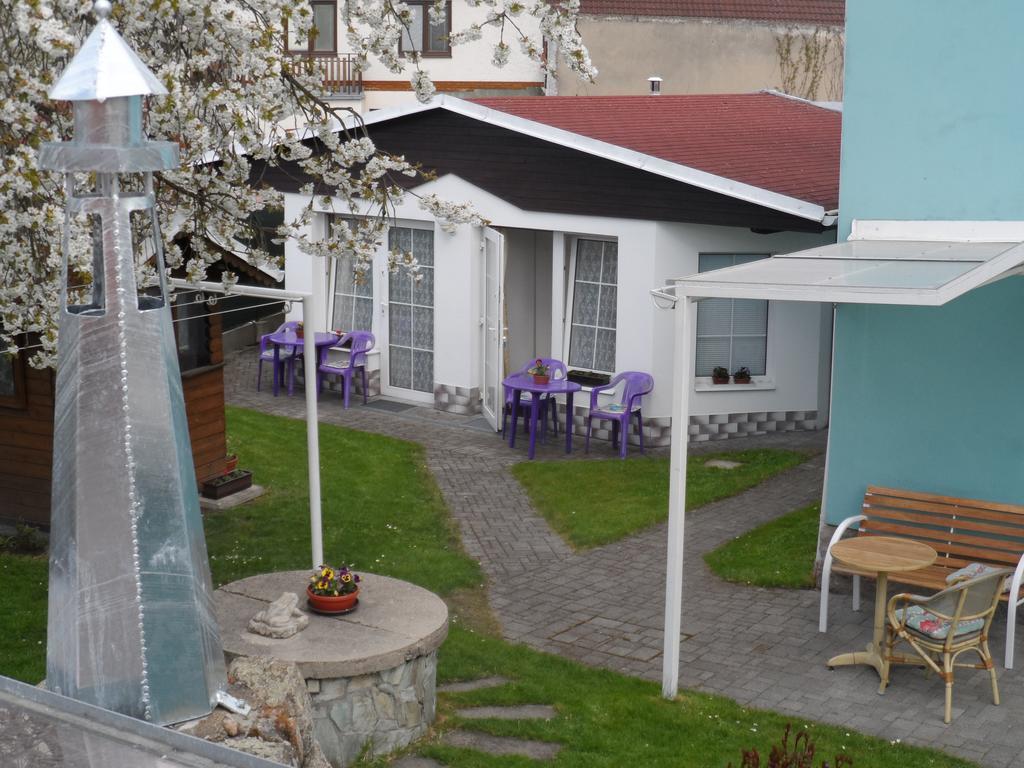 Penzion Kapitan Jindřichŭv Hradec Exterior foto