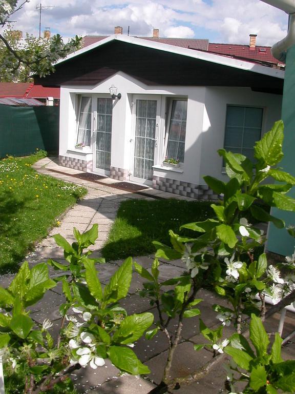 Penzion Kapitan Jindřichŭv Hradec Exterior foto